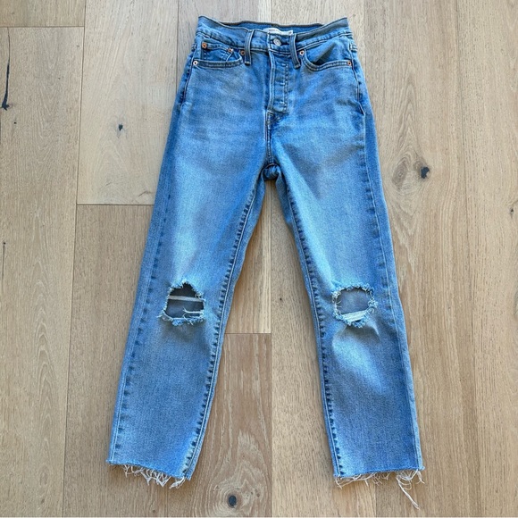 Levis Wedgie Straight Jeans Size 26 - Picture 2 of 14